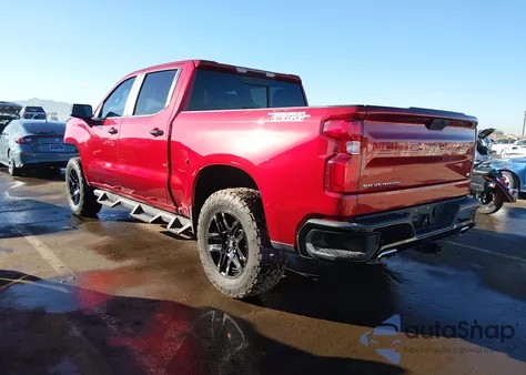 2021 Chevrolet Silverado 1500 4Wd Short Bed Lt Trail Boss z USA, uszkodzony, nr VIN 1GCPYFEL7MZ312105